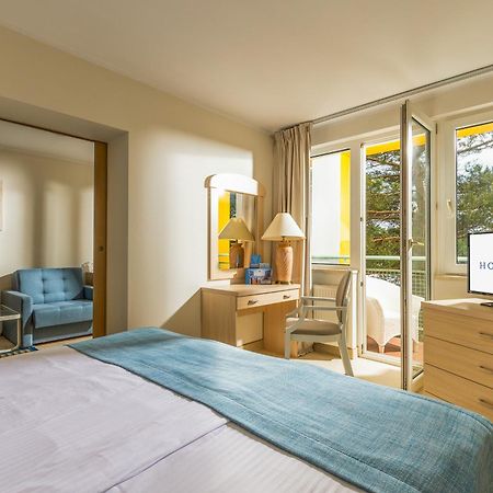 Hotel Bryza Resort & Spa ยูราตา ภายนอก รูปภาพ