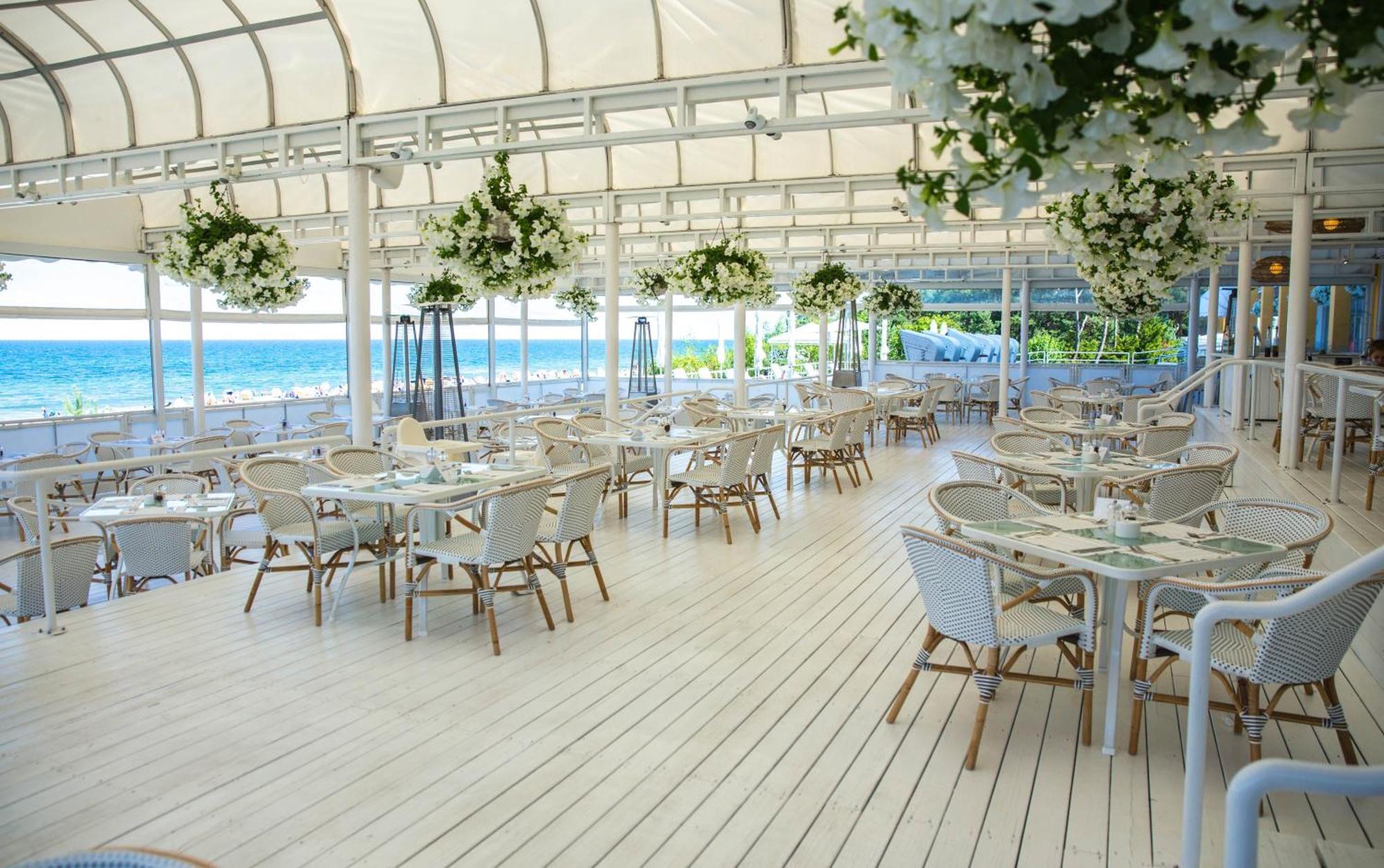 Hotel Bryza Resort & Spa ยูราตา ภายนอก รูปภาพ