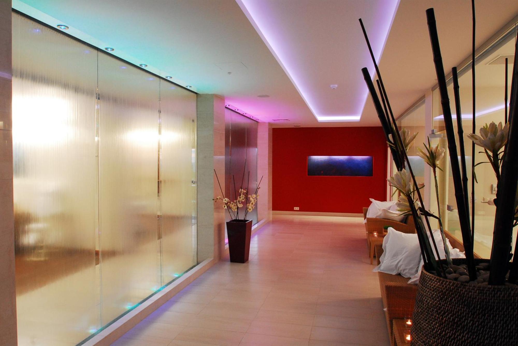 Hotel Bryza Resort & Spa ยูราตา ภายนอก รูปภาพ