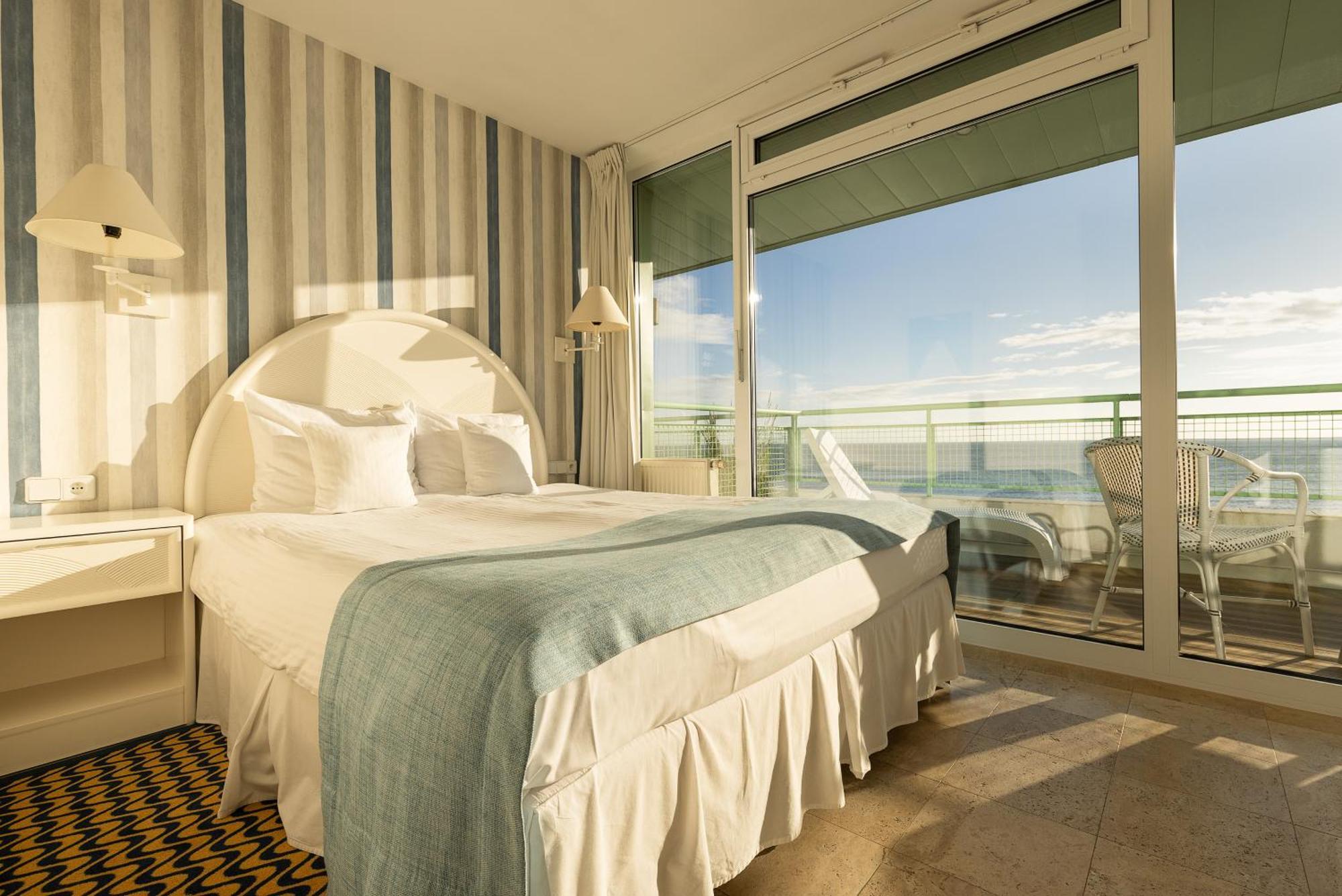 Hotel Bryza Resort & Spa ยูราตา ภายนอก รูปภาพ