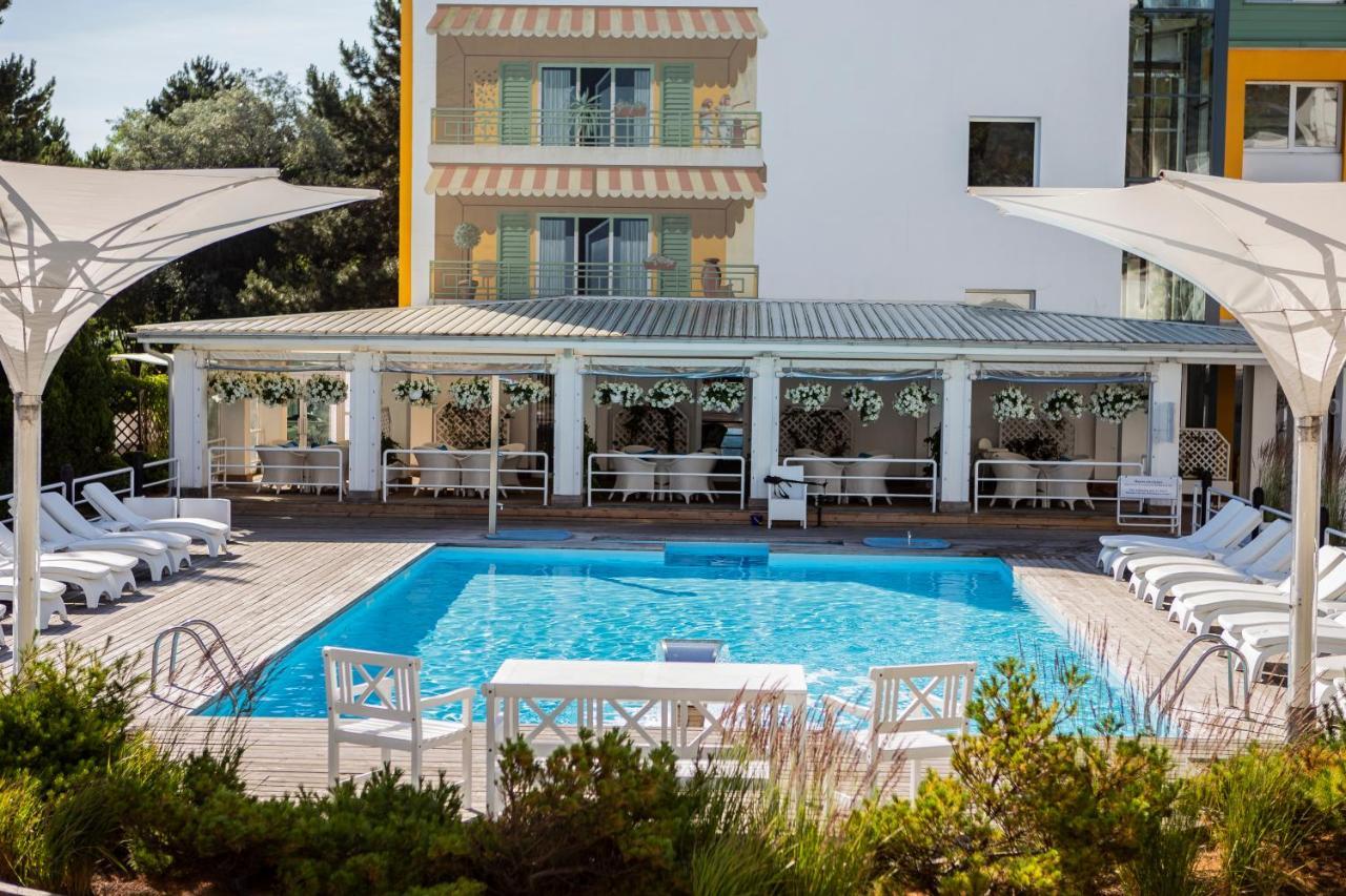 Hotel Bryza Resort & Spa ยูราตา ภายนอก รูปภาพ