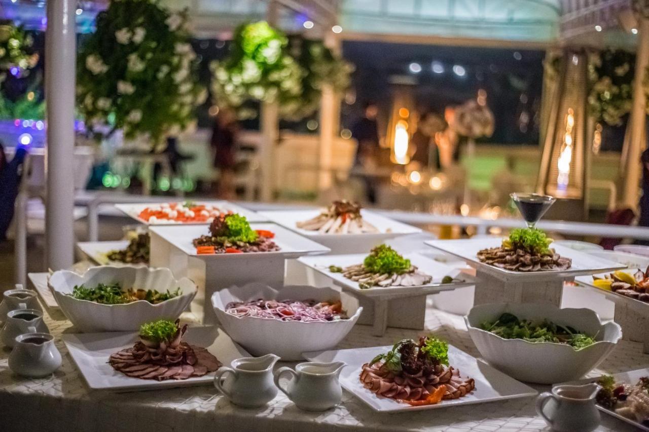 Hotel Bryza Resort & Spa ยูราตา ภายนอก รูปภาพ